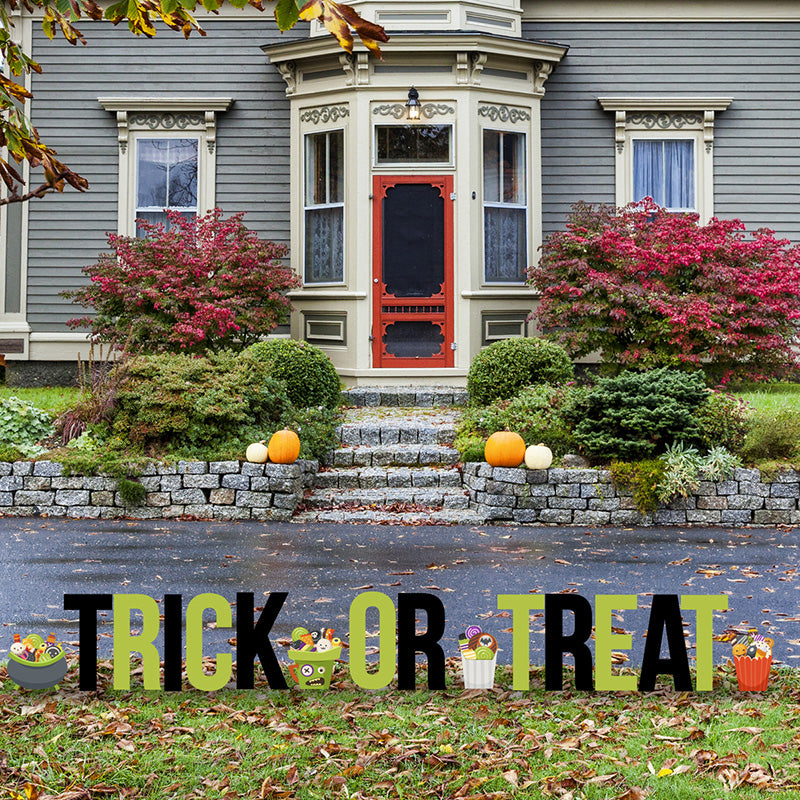 TRICK OR TREAT Set of Plastic Outdoor Yard Sign Standups / Standees